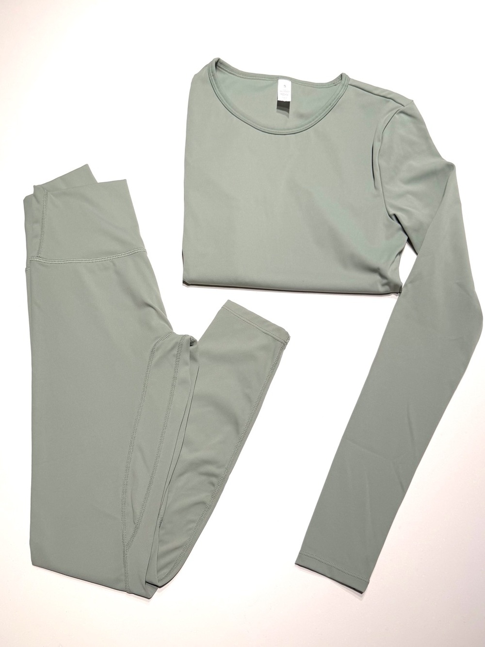 Set of Long Sleeve Top and Leggings in Sage Green Small
